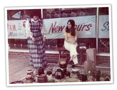 Nancy Salamon selling mugs in Ohio 1972